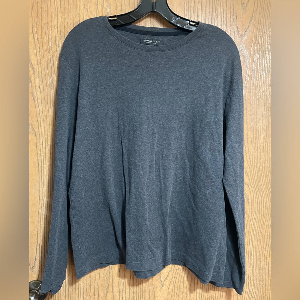 Banana Republic Tee - Charcoal Gray with Long Sleeves and Crew Neck
